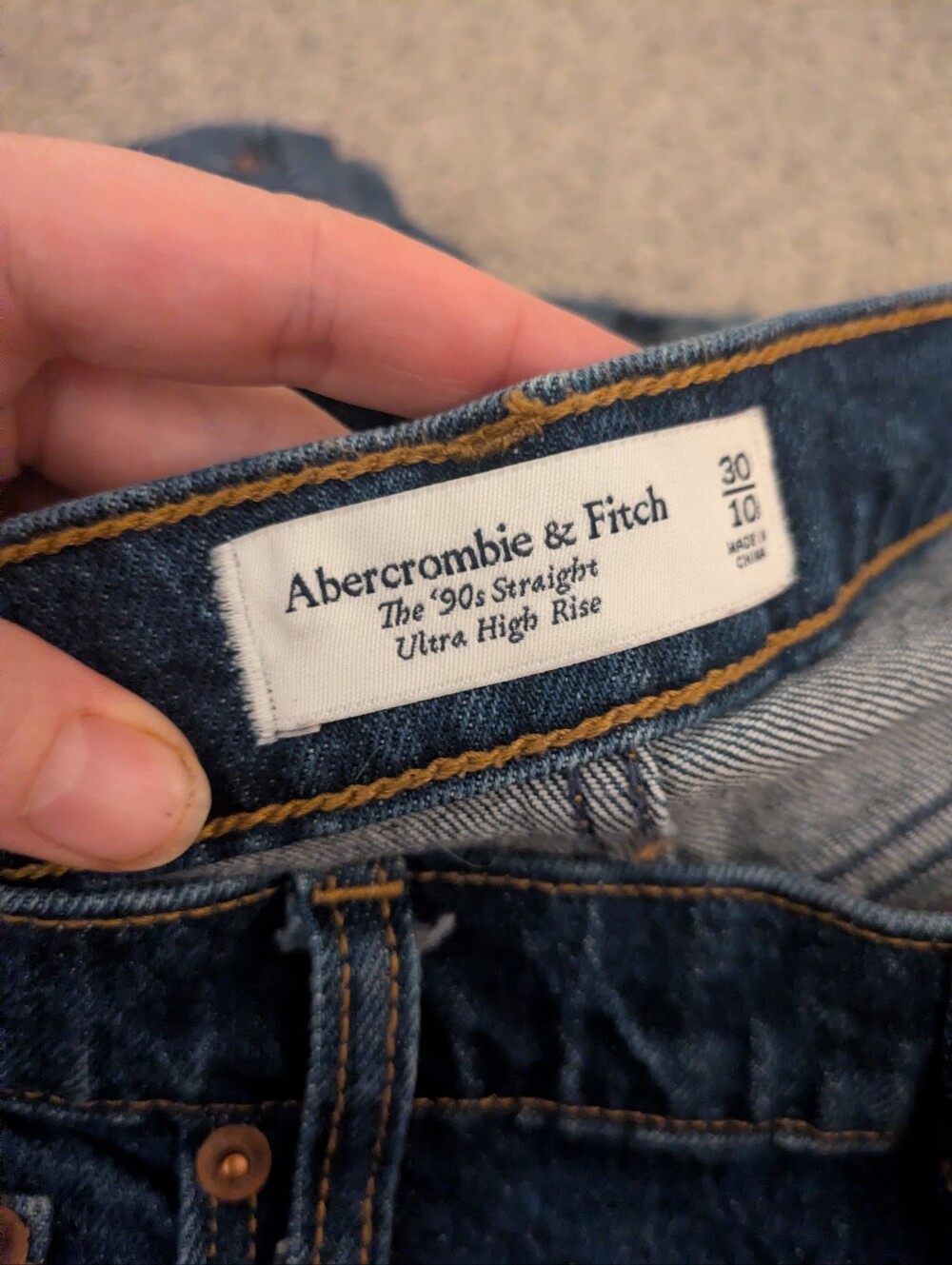 Abercrombie Ultra High Rise 90s Straight Jean - Picture 8 of 8